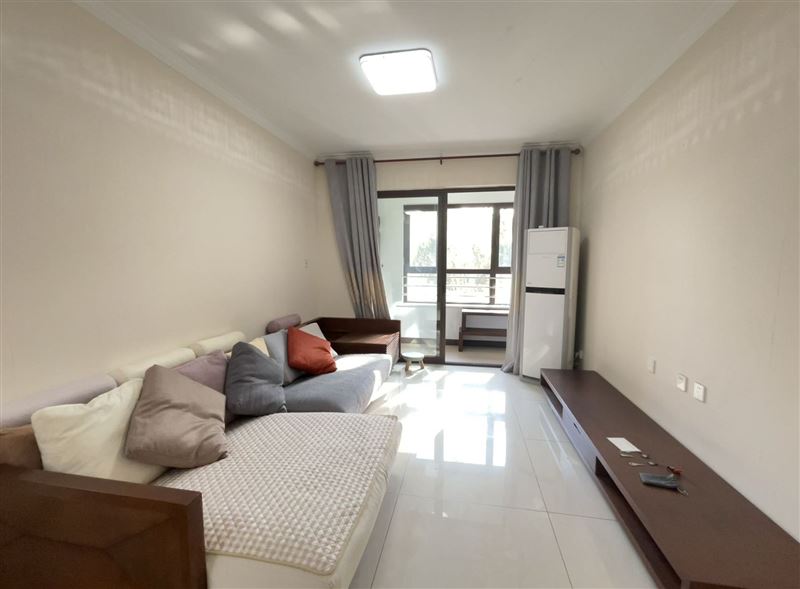 生态城两室出租，家具家电齐全，靠近星光汇