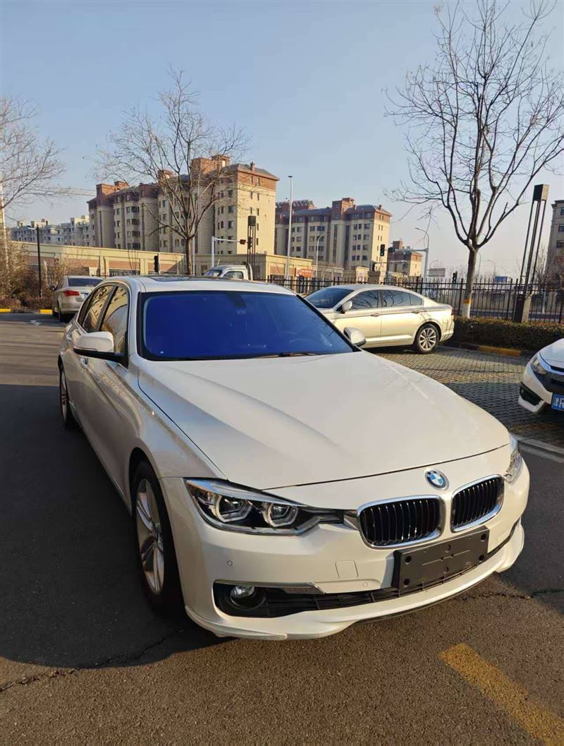 出售2017年宝马320Li时尚款（新款发动机）